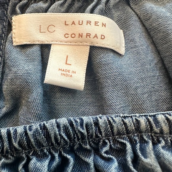 Lauren Conrad Blue Chambray Acid Wash Long Sleeve Ruffle Pullover Size Large - Picture 5 of 10